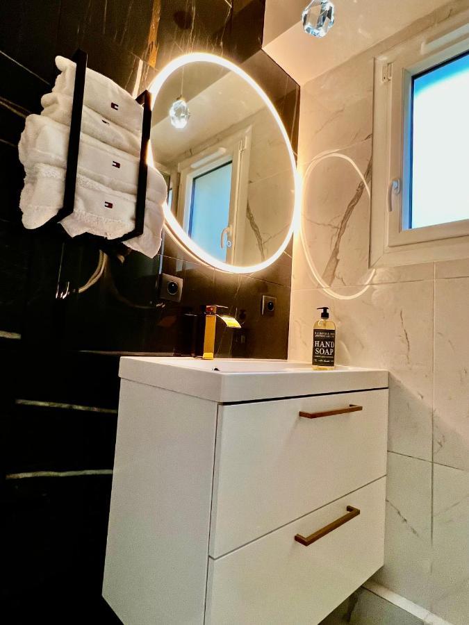 Palais 5Min Luxury&Cinema Studio Канни Екстер'єр фото